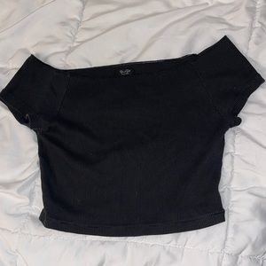 black off the shoulder croptop